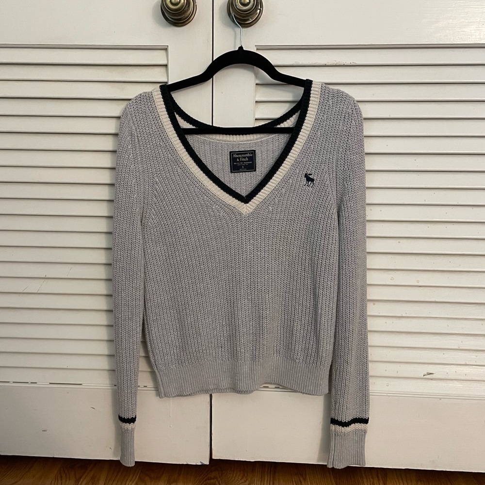 A&F V-neck knit sweater